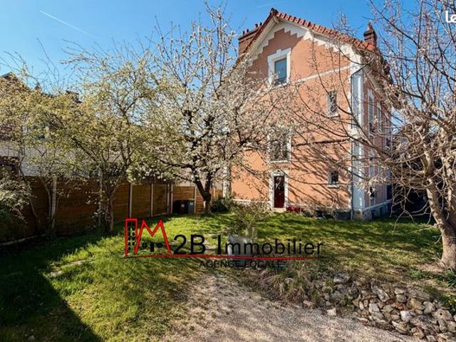 Maison 9 pièces 172 m²