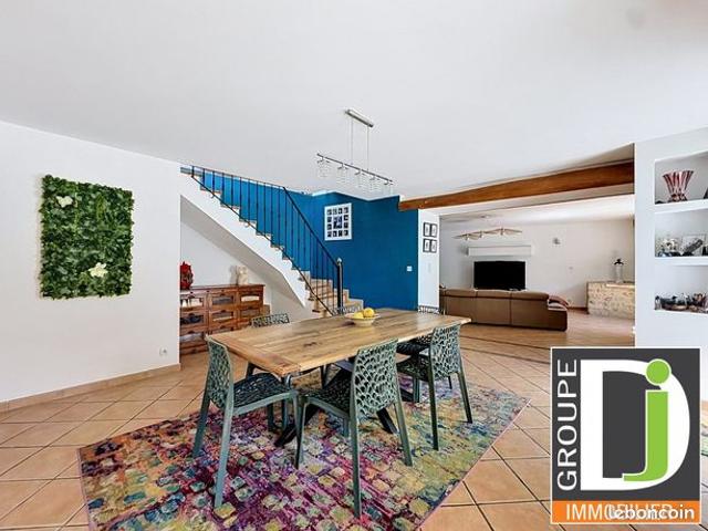 Maison 9 pièces 173 m²