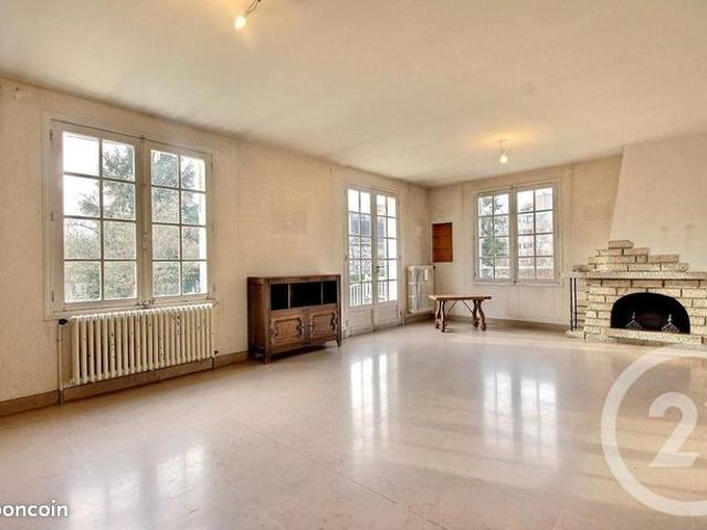 Maison 9 pièces 184 m²
