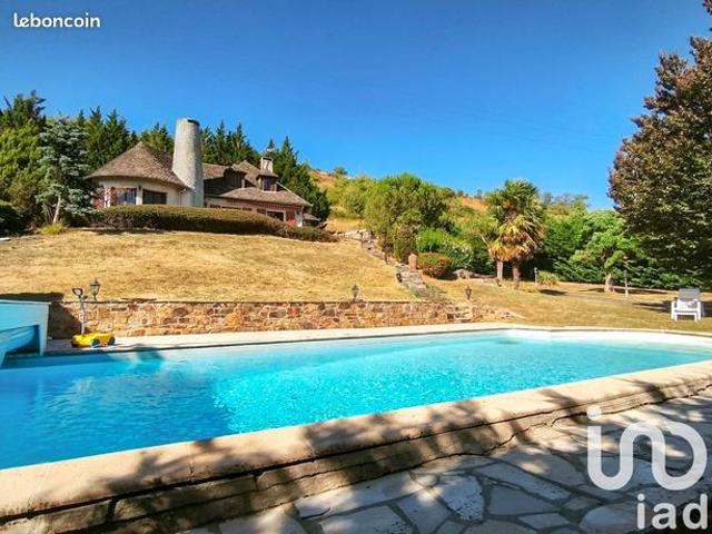 Maison 9 pièces 184 m²