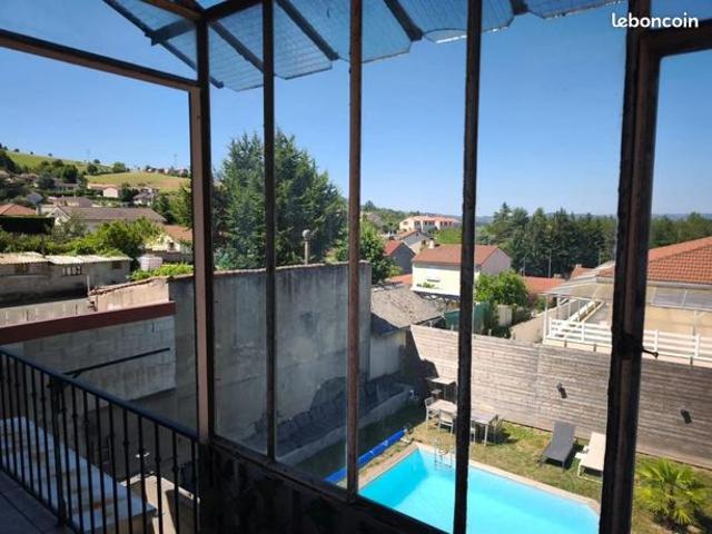 Maison 9 pièces 184 m²