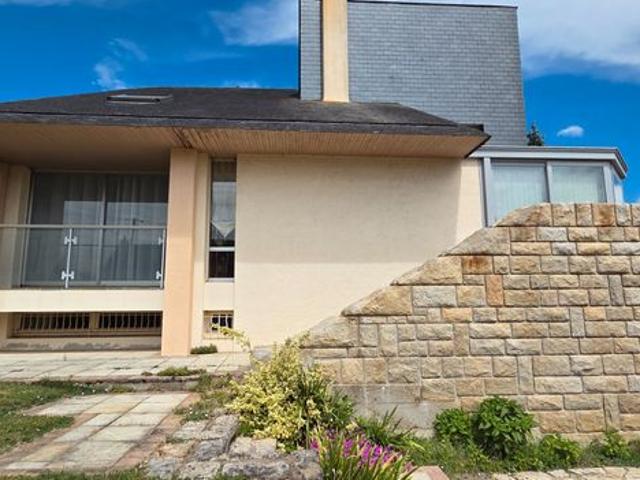 Maison 9 pièces 185 m²