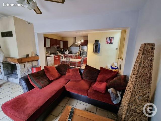 Maison 9 pièces 185 m²