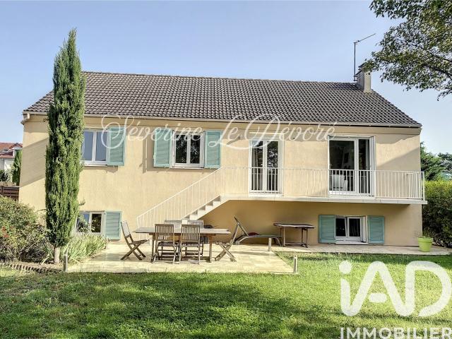 Maison 9 pièces 185 m²