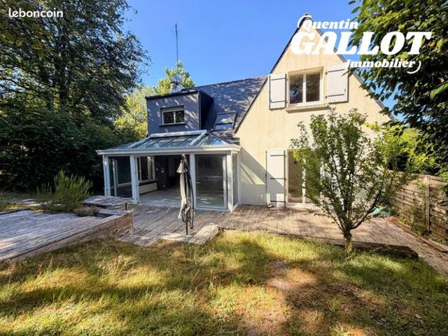 Maison 9 pièces 185 m²