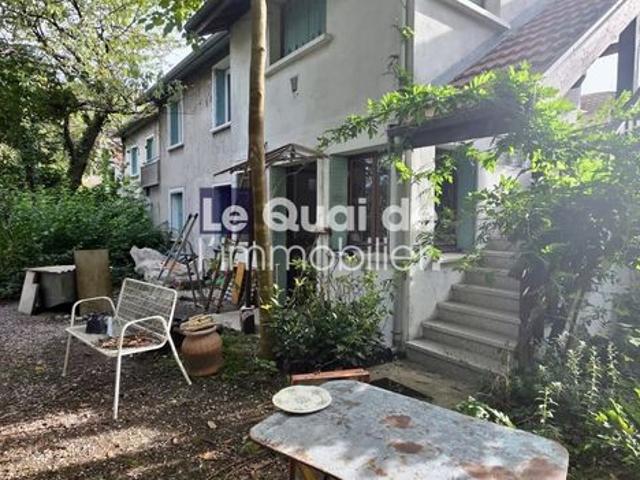 Maison 9 pièces 185 m²