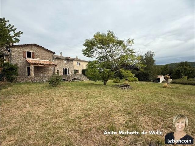Maison 9 pièces 185 m²