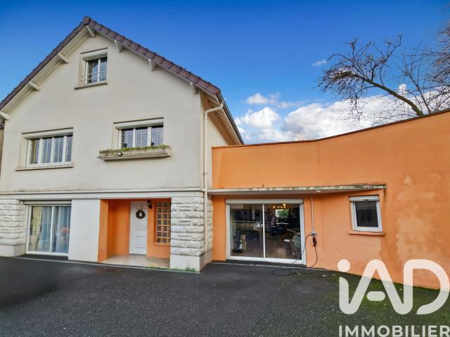 Maison 9 pièces 185 m²
