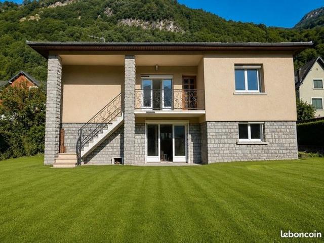 Maison 9 pièces 185 m²