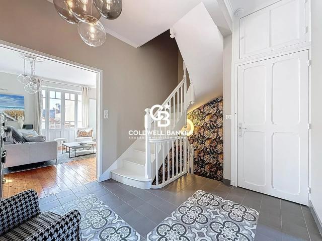 Maison 9 pièces 185 m²