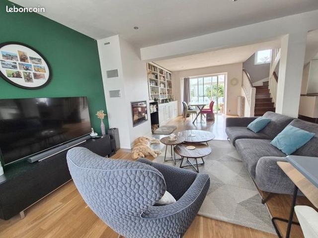 Maison 9 pièces 185 m²