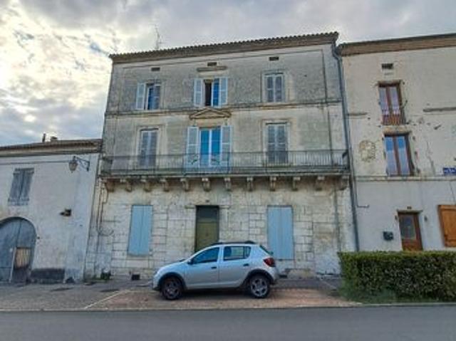 Maison 9 pièces 185 m²