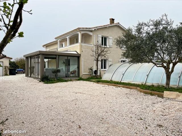 Maison 9 pièces 185 m²