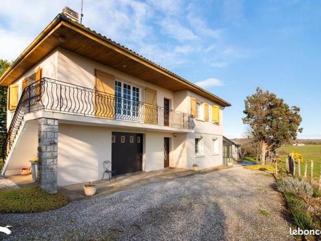 Maison 9 pièces 186 m²