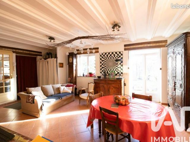 Maison 9 pièces 186 m²
