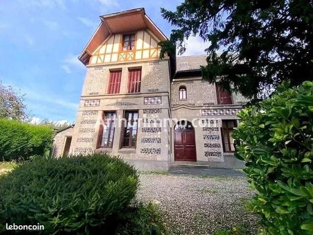 Maison 9 pièces 186 m²