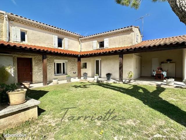 Maison 9 pièces 187 m²