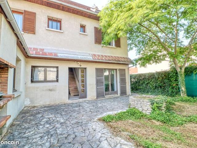 Maison 9 pièces 187 m²