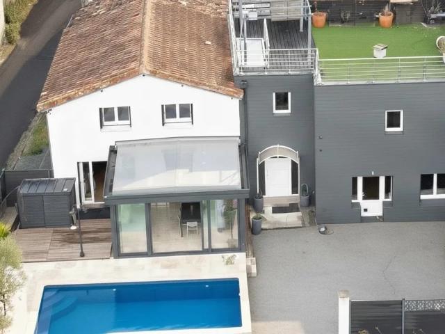 Maison 9 pièces 187 m²