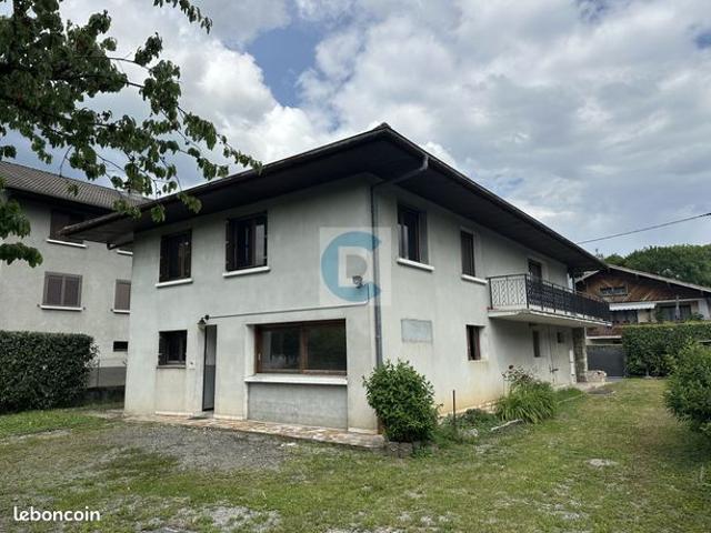 Maison 9 pièces 187 m²