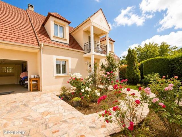 Maison 9 pièces 187 m²