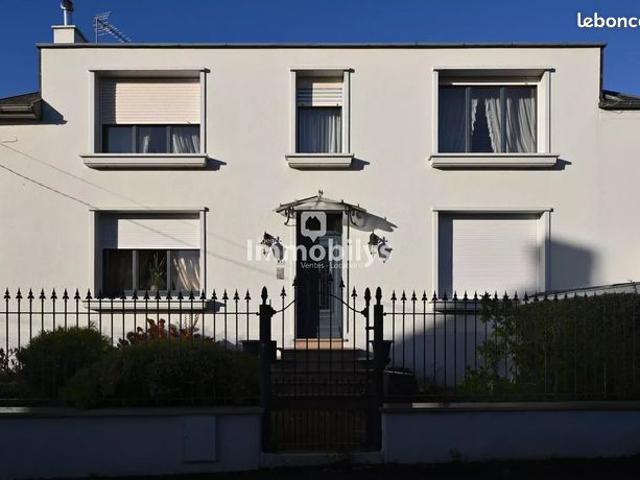 Maison 9 pièces 187 m²