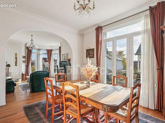 Maison 9 pièces 188 m²