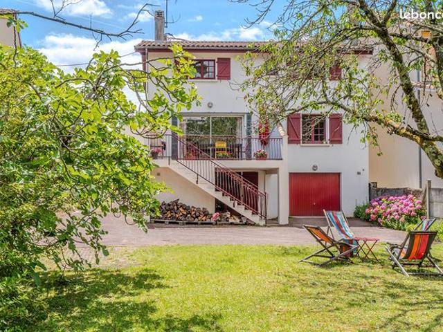 Maison 9 pièces 188 m²