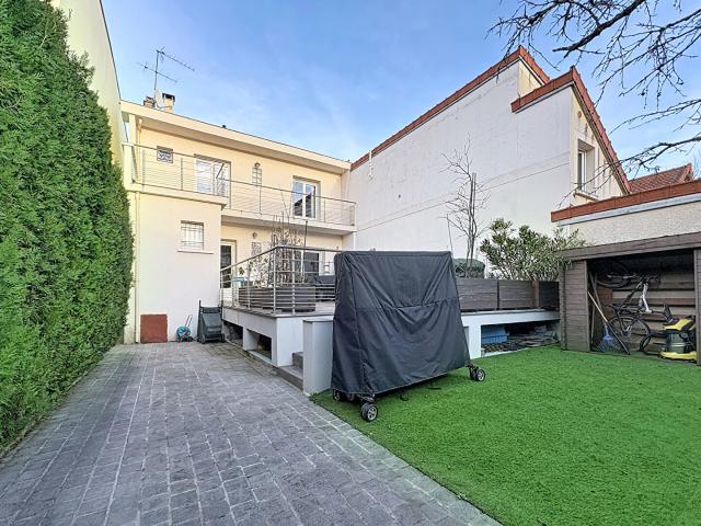 Maison 9 pièces 180 m²