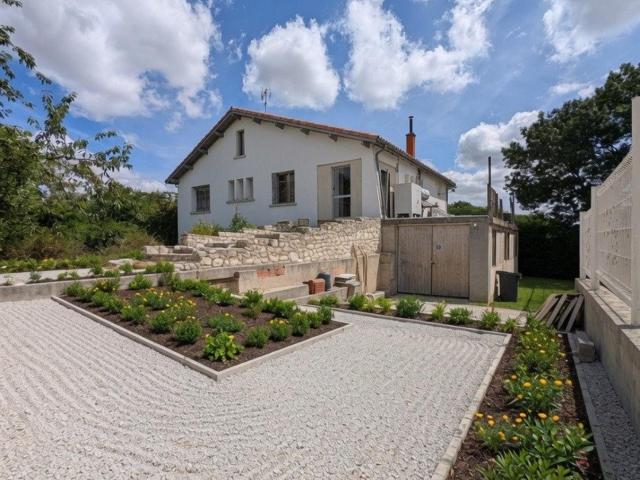 Maison 9 pièces 240 m²