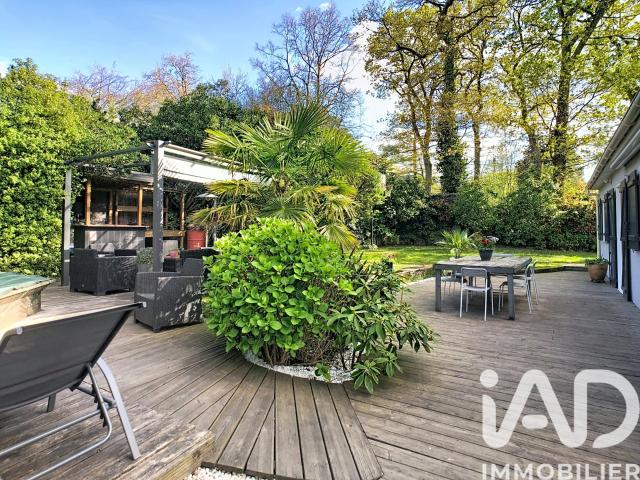 Maison 9 pièces 180 m²