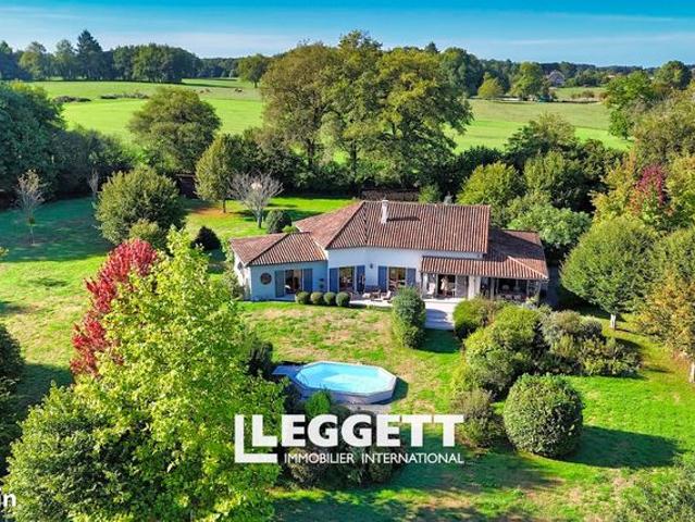 Maison 9 pièces 180 m²
