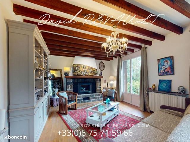 Maison 9 pièces 180 m²