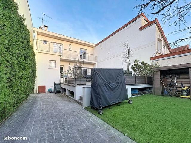 Maison 9 pièces 180 m²