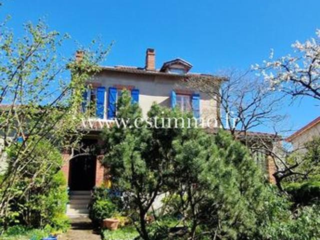 Maison 9 pièces 180 m²