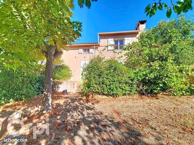 Maison 9 pièces 180 m²