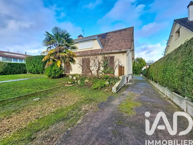 Maison 9 pièces 180 m²