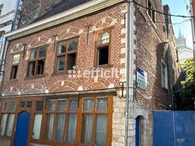 Maison 9 pièces 180 m²