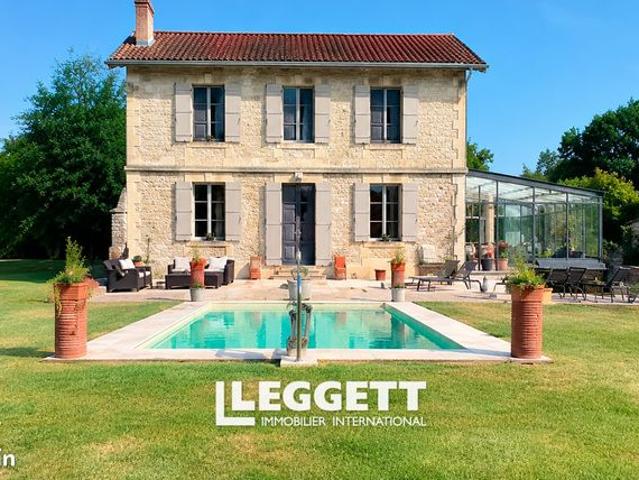 Maison 9 pièces 180 m²
