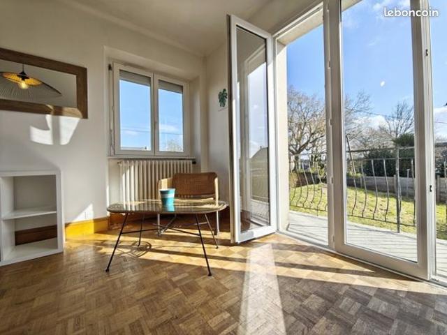 Maison 9 pièces 180 m²