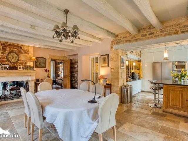 Maison 9 pièces 180 m²