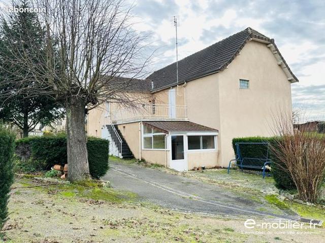 Maison 9 pièces 180 m²