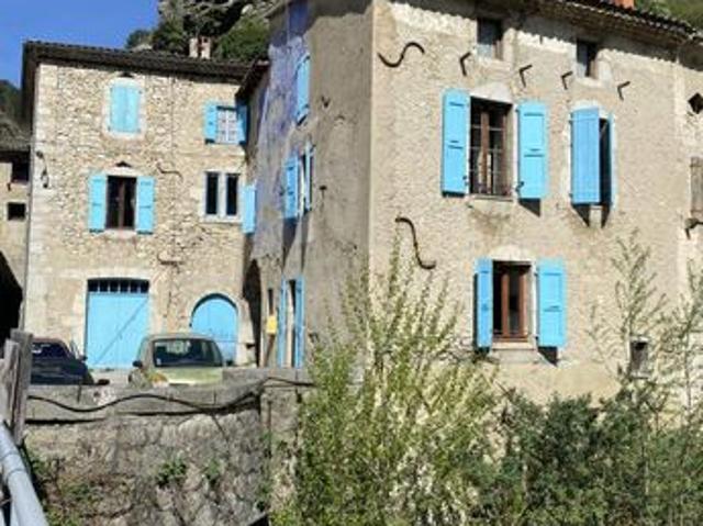 Maison 9 pièces 180 m²