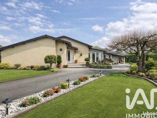 Maison 9 pièces 180 m²