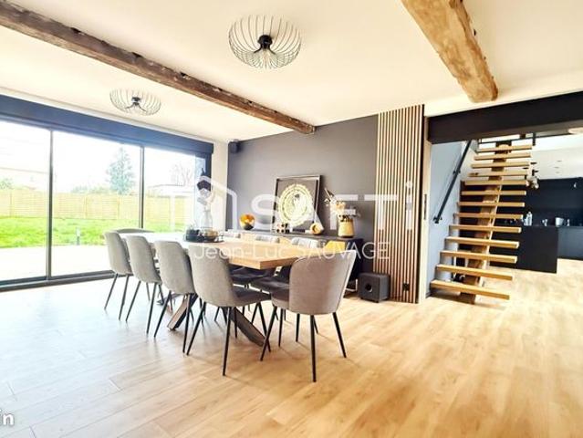 Maison 9 pièces 180 m²