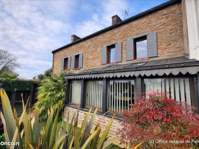Maison 9 pièces 180 m²