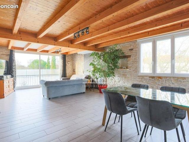 Maison 9 pièces 180 m²