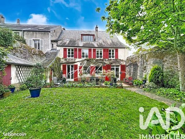 Maison 9 pièces 181 m²