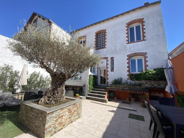 Maison 9 pièces 181 m²