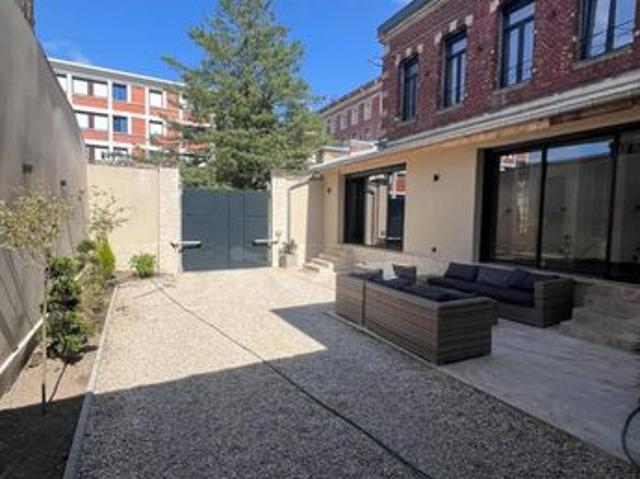 Maison 9 pièces 182 m²